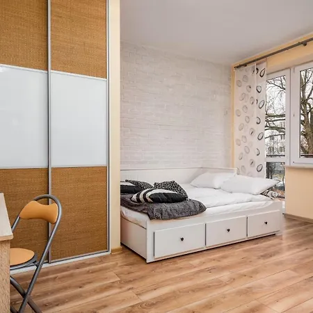 Apartment Drzewieckiego Near The Airport By Sun & Snow *
